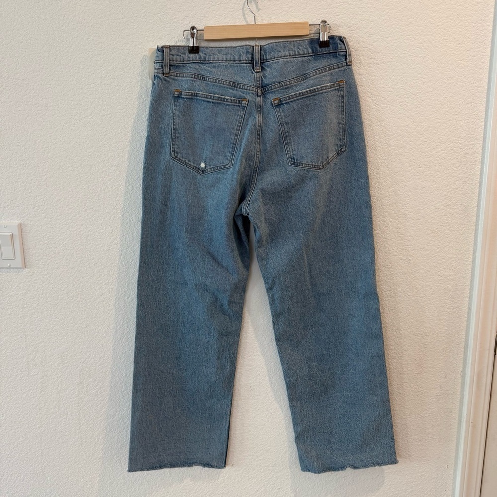Abercrombie & Fitch- NWT 90’s Relaxed High Rise Jean- 32 Short - Picture 4 of 7